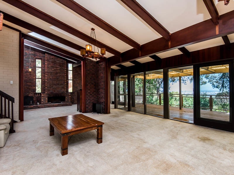 11 Prospect Crescent, Kalamunda WA 6076