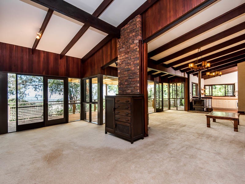 11 Prospect Crescent, Kalamunda WA 6076