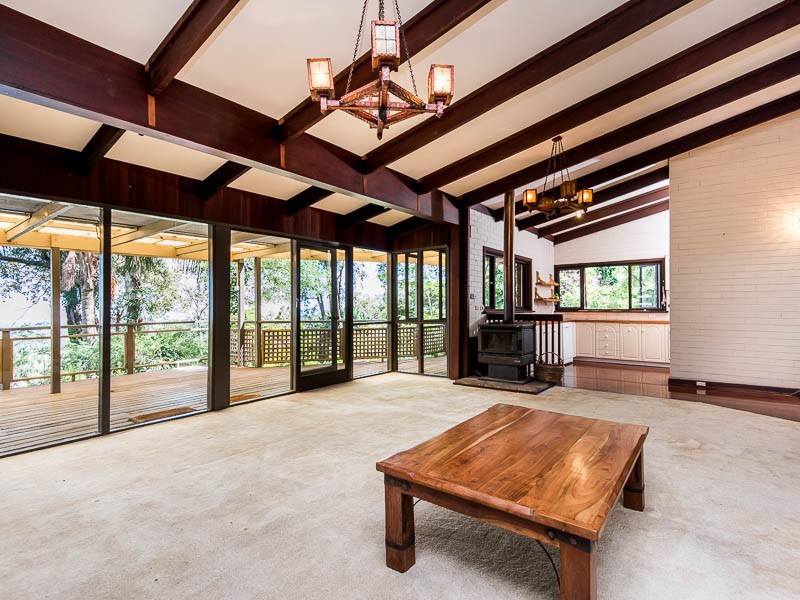 11 Prospect Crescent, Kalamunda WA 6076