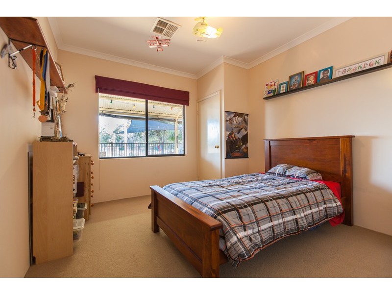 16 Tincombe Grove, Baldivis WA 6171