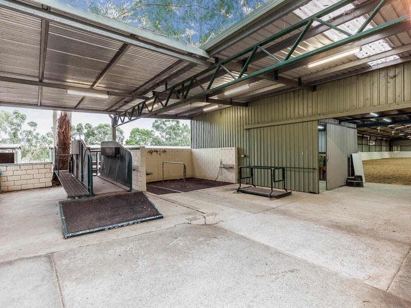78 Victoria Road, Wattle Grove WA 6107