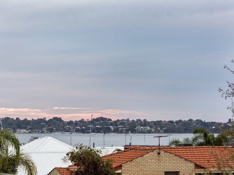 30 Leonora Street, Como WA 6152