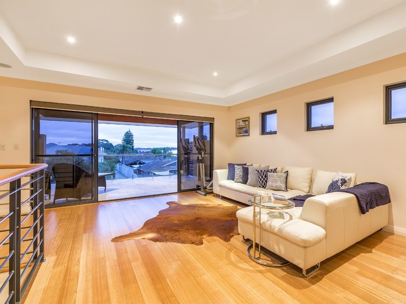 30 Leonora Street, Como WA 6152