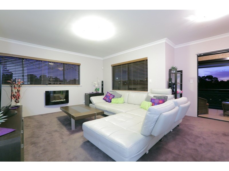 45 Welbeck Road, Canning Vale WA 6155