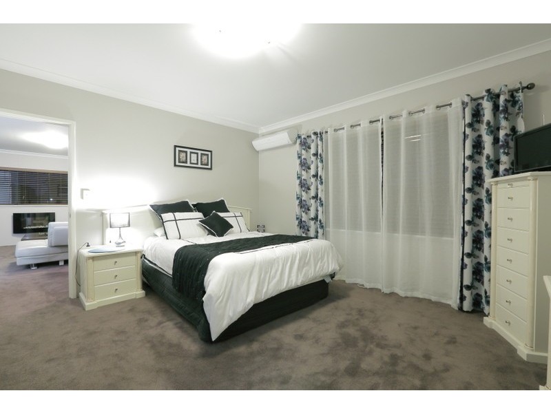 45 Welbeck Road, Canning Vale WA 6155