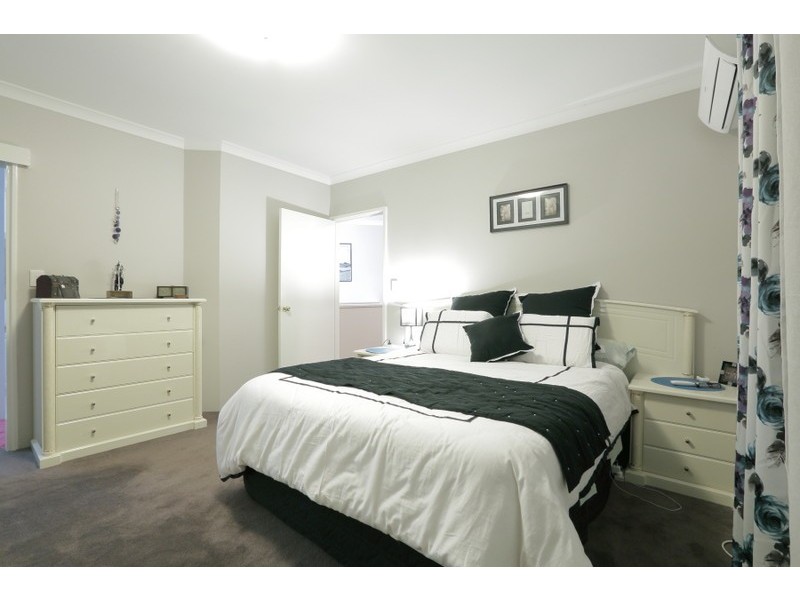 45 Welbeck Road, Canning Vale WA 6155