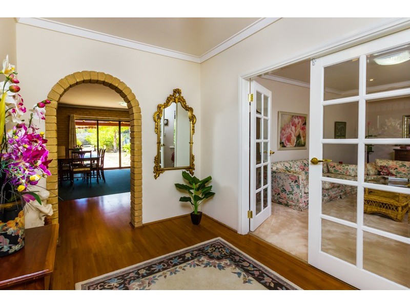 12 Battersea Road, Canning Vale WA 6155