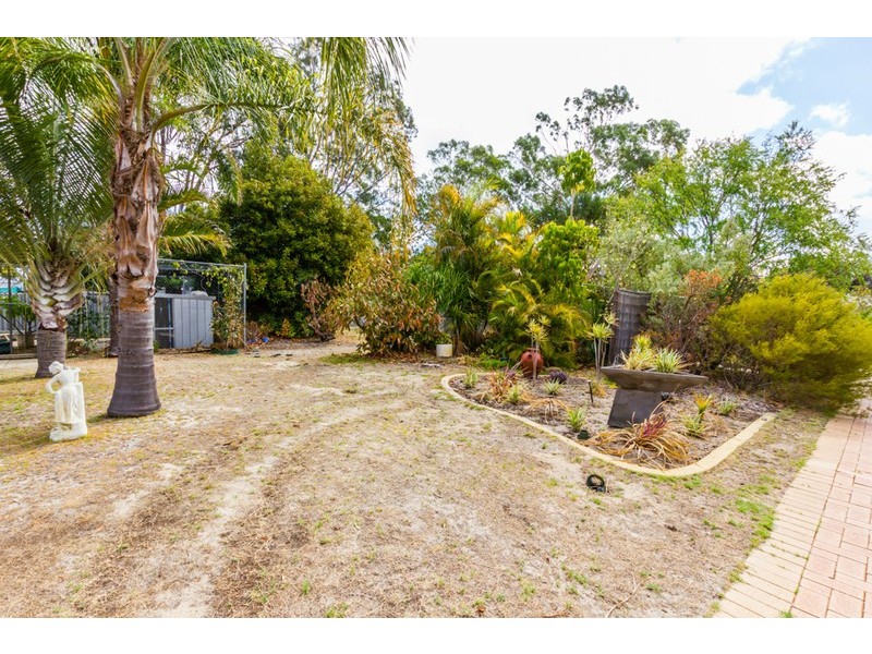 12 Battersea Road, Canning Vale WA 6155