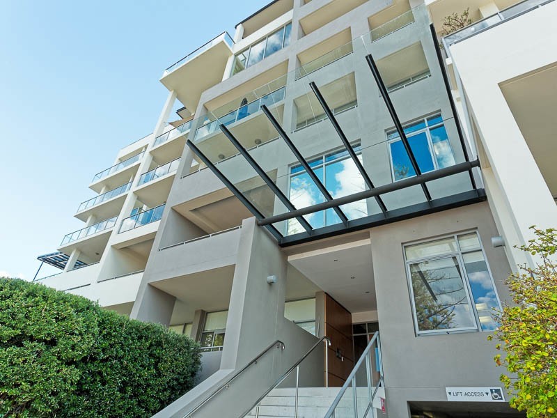 205/1 The Esplanade, Mount Pleasant WA 6153