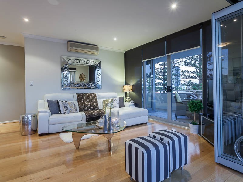 205/1 The Esplanade, Mount Pleasant WA 6153