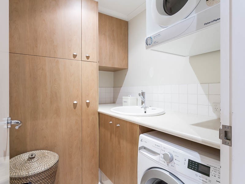 205/1 The Esplanade, Mount Pleasant WA 6153