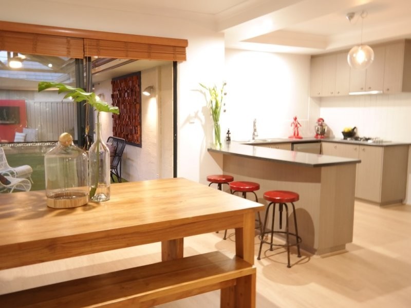 14 Pembrooke Lane, Canning Vale WA 6155