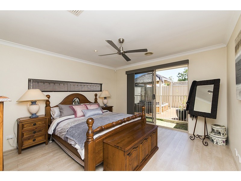 30 Jubata Gardens, Dudley Park WA 6210