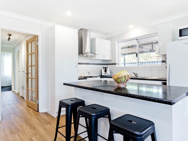 62 Queens Road, South Guildford WA 6055