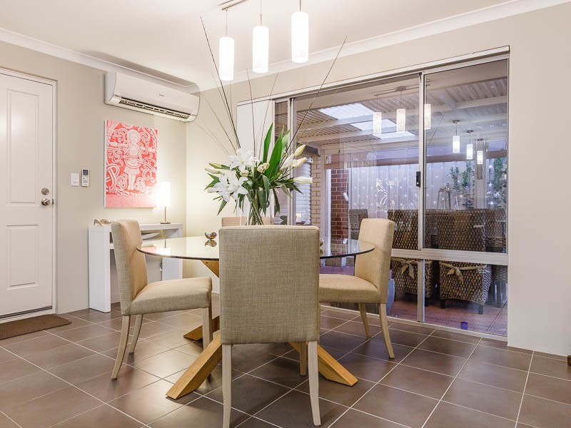 25 Elvire Street, Viveash WA 6056