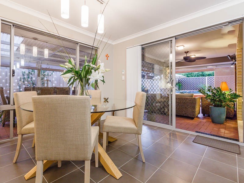 25 Elvire Street, Viveash WA 6056