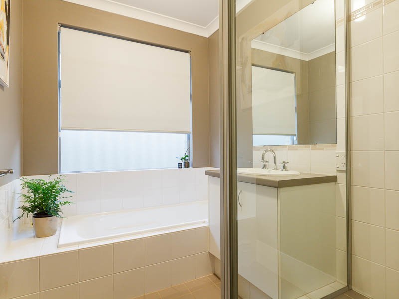 25 Elvire Street, Viveash WA 6056