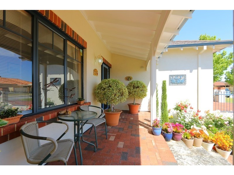 112 Goodwood Way, Canning Vale WA 6155