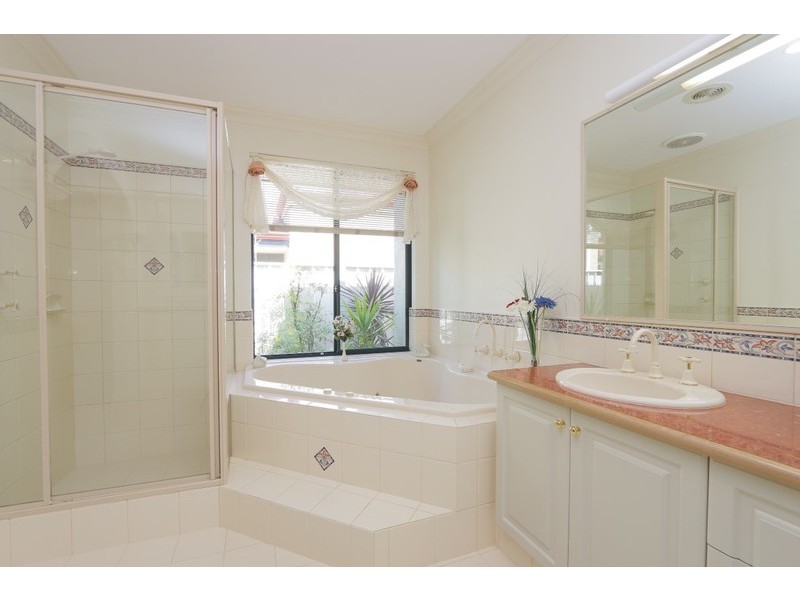 112 Goodwood Way, Canning Vale WA 6155