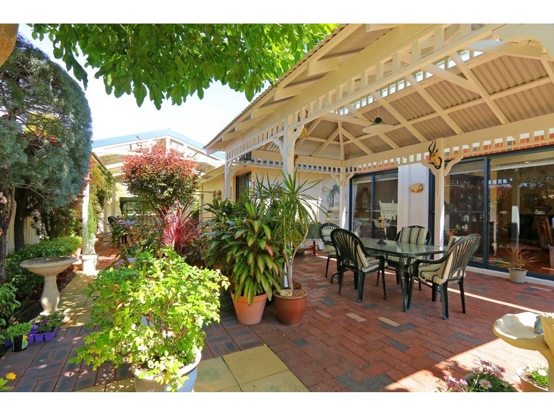 112 Goodwood Way, Canning Vale WA 6155