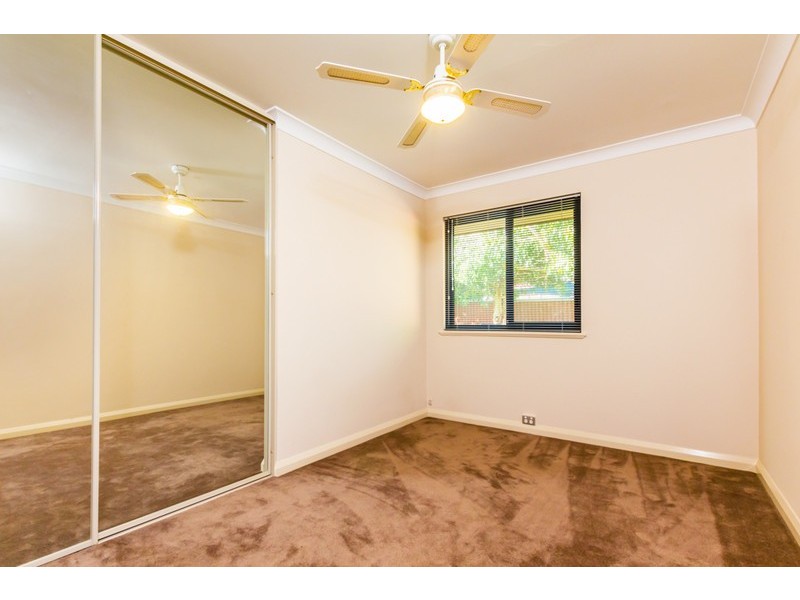 41 Battersea Road, Canning Vale WA 6155