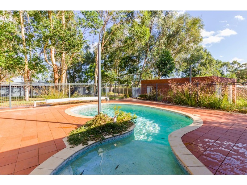 41 Battersea Road, Canning Vale WA 6155