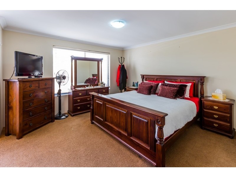 12 Leicester Crescent, Canning Vale WA 6155