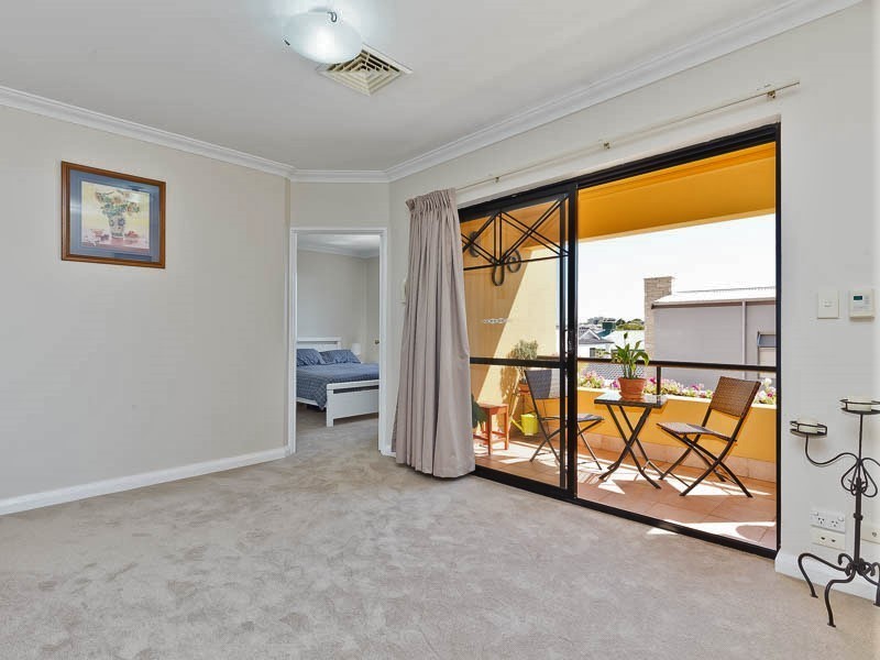 175B Coode Street, Como WA 6152