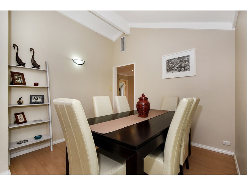 43 Sillmon Way, Duncraig WA 6023