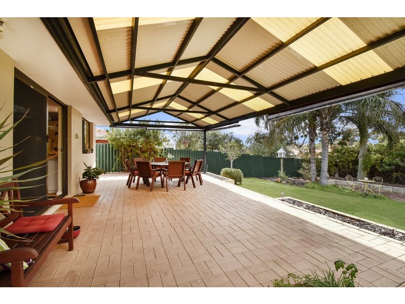 43 Sillmon Way, Duncraig WA 6023