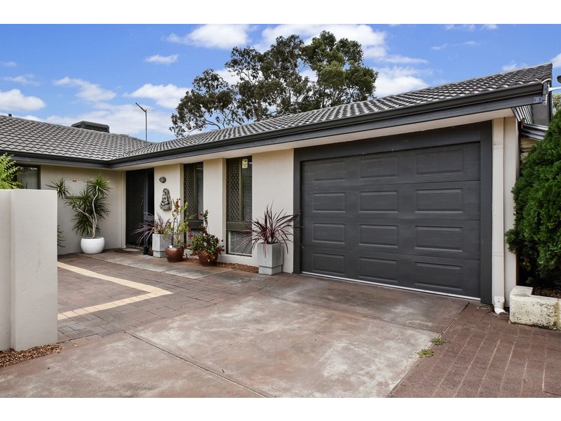 43 Sillmon Way, Duncraig WA 6023