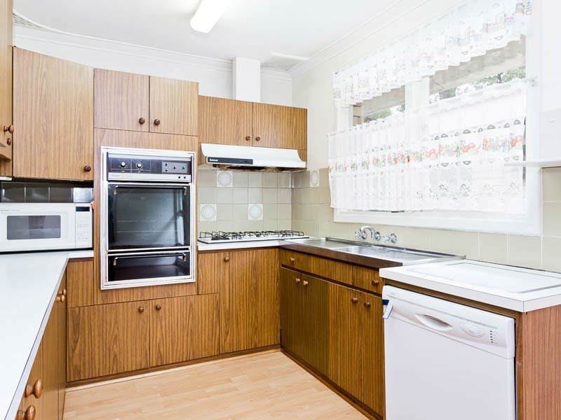 6 Netherwood Road, High Wycombe WA 6057