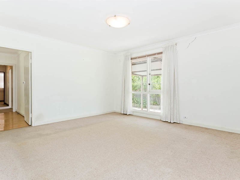 6 Netherwood Road, High Wycombe WA 6057