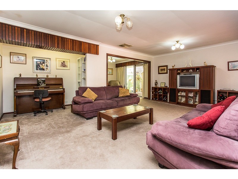 2 Morrison Way, Willetton WA 6155