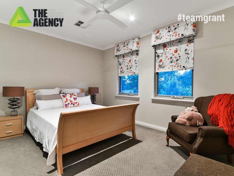 5 Tuart Lane, Applecross WA 6153