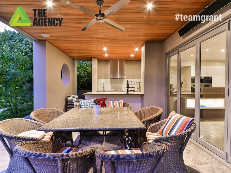 5 Tuart Lane, Applecross WA 6153