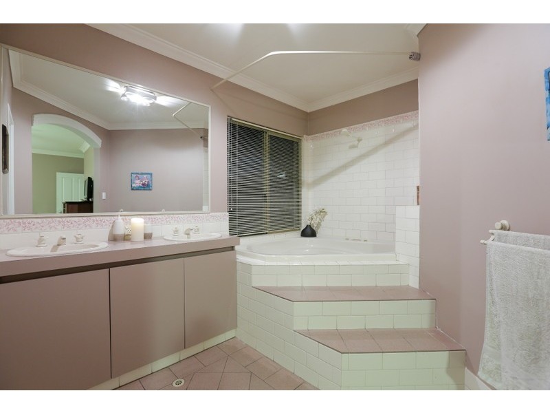 20 Templetonia Retreat, Canning Vale WA 6155