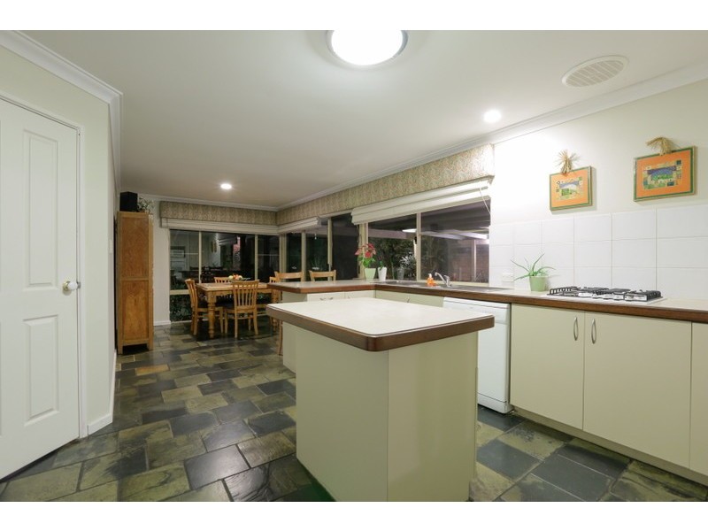 20 Templetonia Retreat, Canning Vale WA 6155