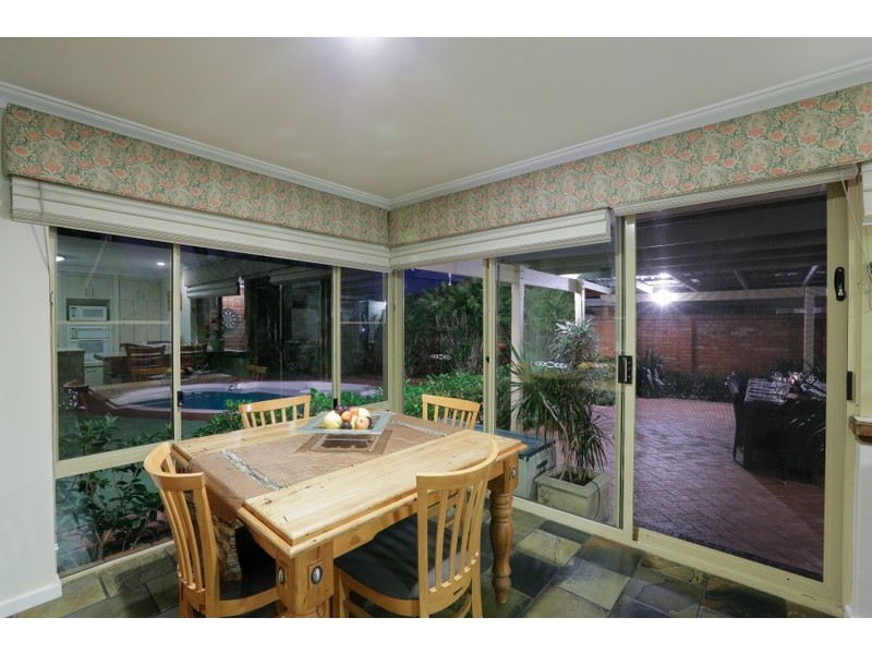 20 Templetonia Retreat, Canning Vale WA 6155