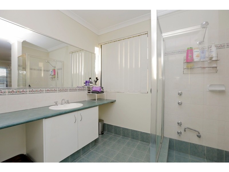 4 Becher Avenue, Canning Vale WA 6155