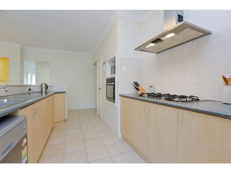 4 Becher Avenue, Canning Vale WA 6155