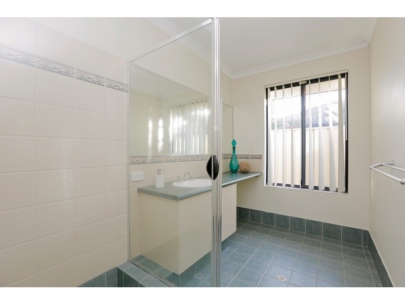 4 Becher Avenue, Canning Vale WA 6155