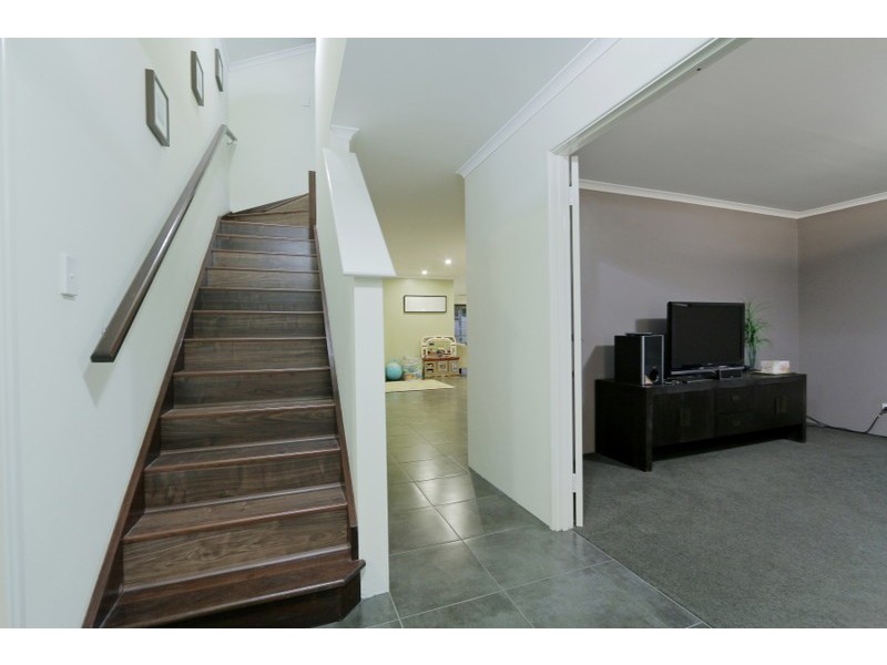 36 Castlewood Parkway, Southern River WA 6110