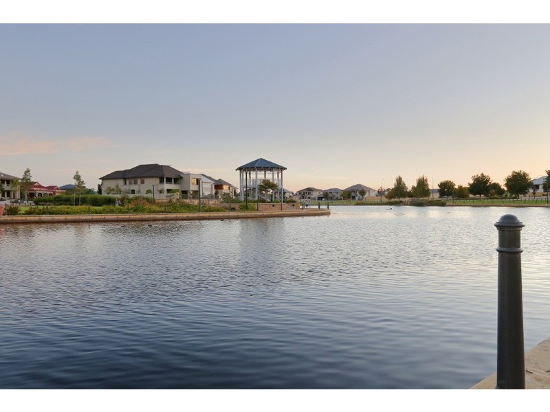 36 Castlewood Parkway, Southern River WA 6110