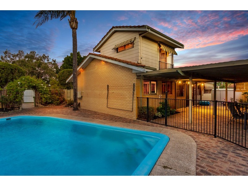 340 Robinson Avenue, Cloverdale WA 6105