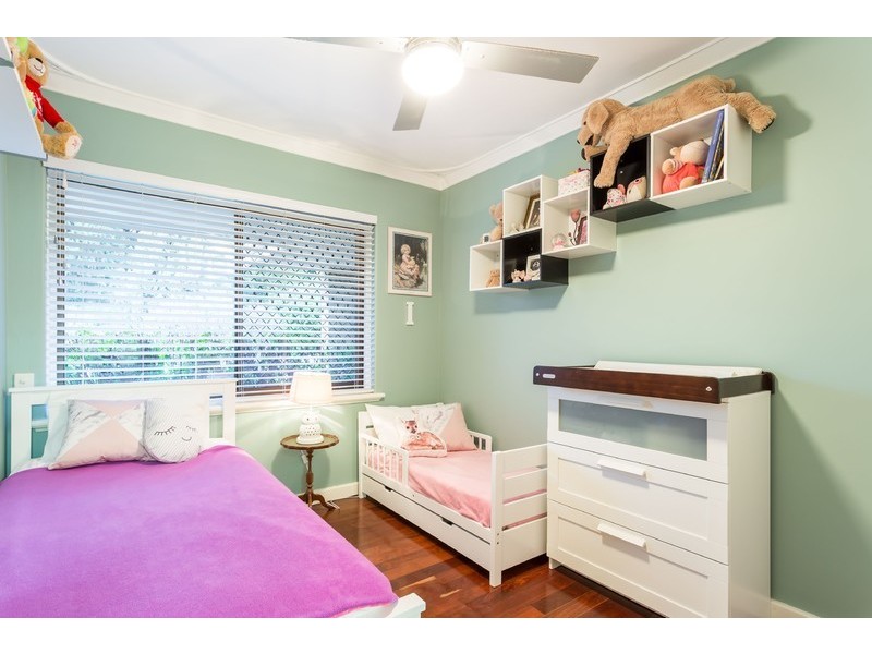 340 Robinson Avenue, Cloverdale WA 6105