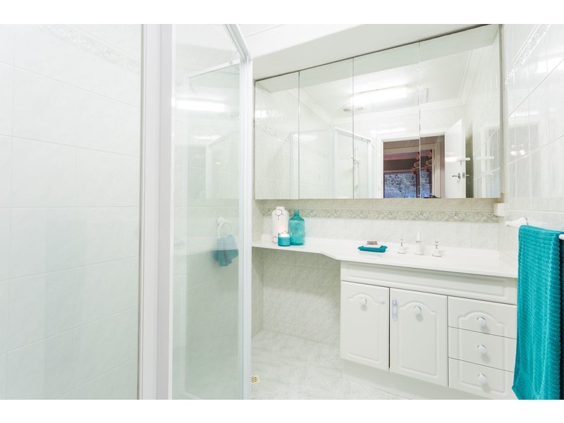 340 Robinson Avenue, Cloverdale WA 6105