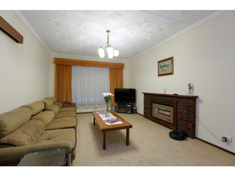 216 Warton Road, Huntingdale WA 6110