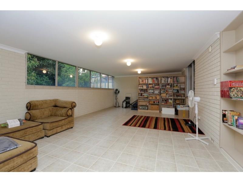 216 Warton Road, Huntingdale WA 6110