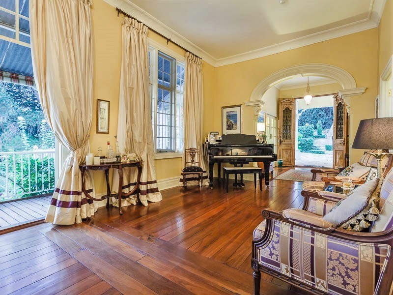 15 Allestree Road, Darlington WA 6070